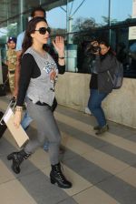 Preity Zinta snapped at airport on 5th Feb 2016